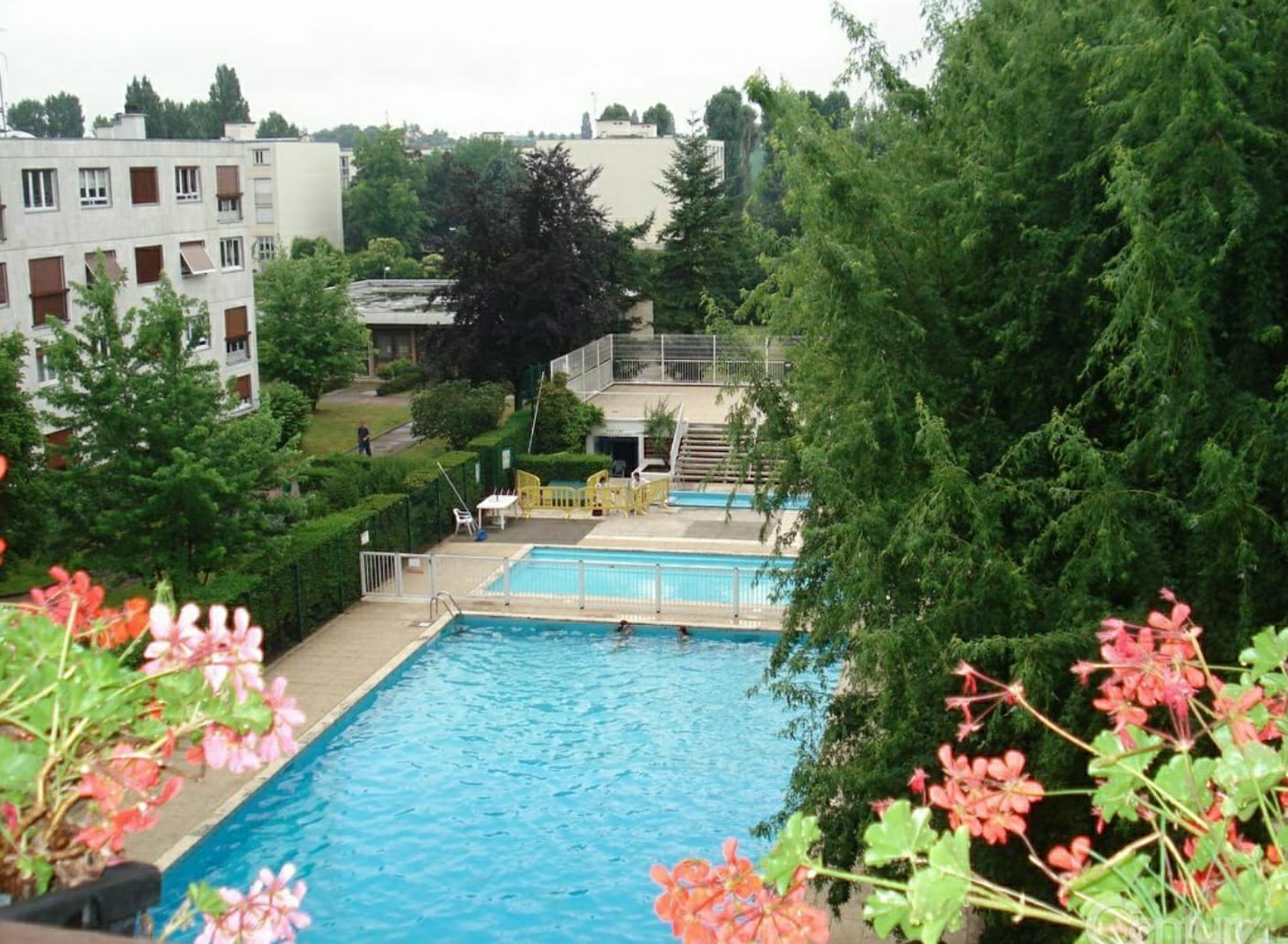 piscinepriv.jpeg